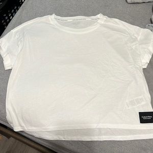 Calvin Klein Crop top